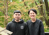 20251019 青木様・孫様 ご満足を頂き『感謝』ですッ！！！八戸の魚介も、リブステーキも美味しそうに召上って頂きとても嬉しく思いました！！！殺生石、つつじ吊り橋と那須の名所を歩かれたと思いますが、それからどちらへ行かれたのでしょうか・・・？孫様の日本語は完璧ですッ！！！