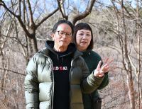 20260102 中川様ご夫妻 ご満足頂き『感謝』致します！！！毎年恒例の正月『松島』旅行のお帰りに小啄木をご利用頂きました。お二人共お食事が早いのにはビックリしました。奥様には蟹が苦手との事でしたが、毛蟹に挑戦頂き何とか食べられる様になりました！！！おめでとうございます！？季節を変えて是非お帰り下さい！！！