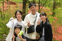 20260506 野沢様ご家族 ご満足頂きました『感謝』会計時にはご面倒をお掛け致しまして申し訳ございませんでした。m(_ _;)m お父さんには前夜は美味しく、楽しく飲酒をされていましたが、二日用状態に・・・少々休んみ体調が回復されましたのでお帰りになりました。ちょっと心配でした・・・これに懲りずにお帰り下さい！！！カッコいい車で！！！
