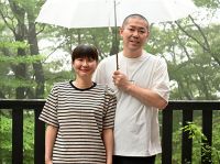 20260718 腰塚様ご夫妻　大変満足頂けたとの事！『感謝』致します！！！残念ながら二日間とも雨空でちょっと残念でしたね。次回は梅雨時期を外してお帰り下さい！！！白の新車のランクルカッコいいですね！！！最初の旅行に『小啄木』を選んで頂き光栄に思います！！！これから少しずつ車を鍛えて？ご主人色に染めて？下さいね！！！
