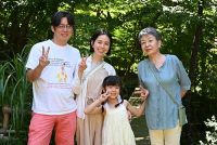 20260805 鈴木様ご家族 10年振り3回目のお帰りを頂きました！コロナ、その他いろいろありましたがいつも『小啄木』の話をしていて下さったとの事。お母様にもご満足を頂き『感謝』です！！！今回は4泊5日、東北地方を車で回り最終地が青森の『ねぷた祭り』。山車の綱を引いてきたとの事！その後一気に約600㌔小啄木まで走り抜け、大変お疲れのご様子で到着頂きました。○○ちゃんは小学1年生になったとの事でビックリです。とっても可愛いお嬢様でお山のじぃ～じの事を好きになってくれました💛( ；∀；)です。次回のご予約も頂きましたので楽しみにお待ちしていますね！！！　ありがとうございました。合掌